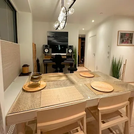 Kings Park - High End *